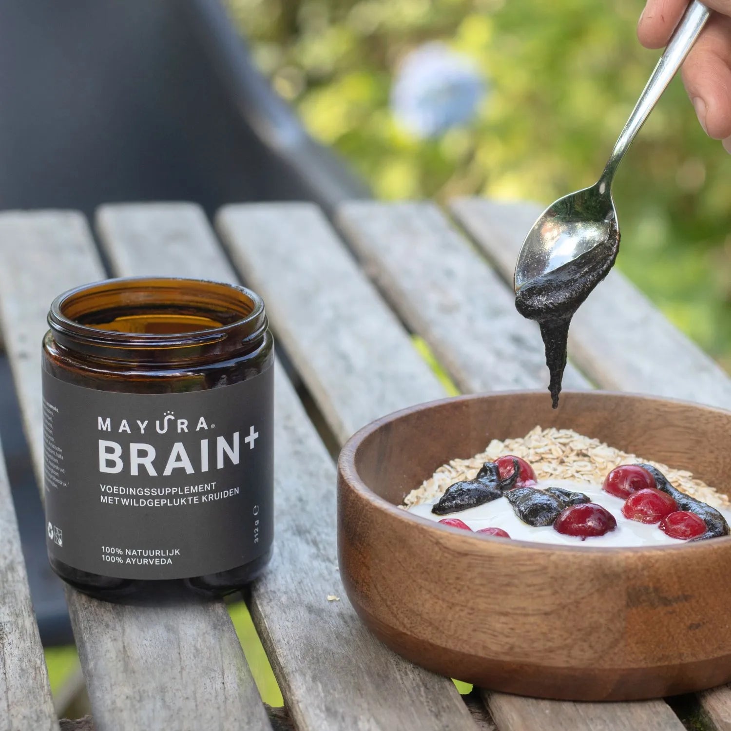 Brain_plus op lepel tijdens ontbijt voor meer focus en concentratie